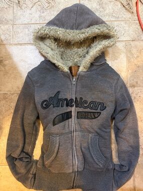 American Vintage Gray Hooded Zip-Up Jacket with Faux Fur Trim